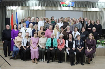 БДАМЛМ павіншаваў свайго партнёра – мінскую сярэднюю школу № 4 з 120-годдзем з дня заснавання