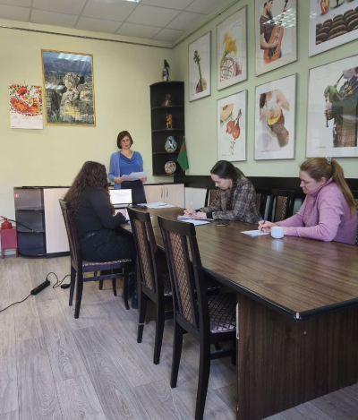 Семінар-практыкум па архіўнай справе ў Рэспубліканскім цэнтры нацыянальных культур