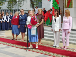 БГАМЛИ принял участие в торжественной линейке ГУО «Средняя школа № 4 г. Минска»