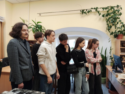 Семінар-практыкум для студэнтаў-архівістаў гістарычнага факультэта БДУ па працы з фондамі асабістага паходжання ў БДАМЛМ