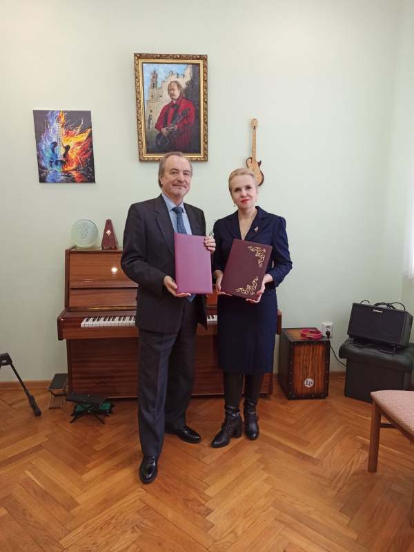 Падпісанне пагаднення аб супрацоўніцтве БДАМЛМ з ДУА “Дзіцячая музычная школа мастацтваў № 2 імя М.І.Аладава г. Мінска”