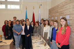 БДАМЛМ віншуе з Днём архівіста